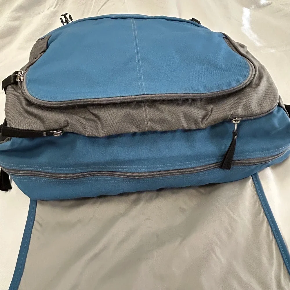 JanSport Messenger Laptop Bag Blue Gray Crossbody Travel School Organizer